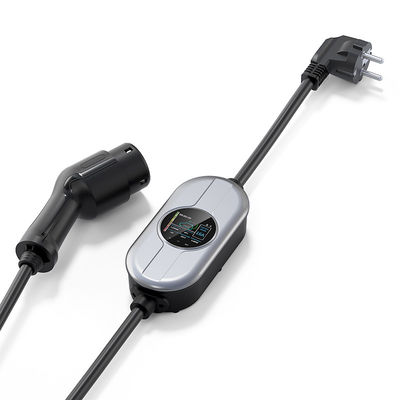 7.36KW สูงสุด 32A ปรับได้ Type 2 เครื่องชาร์จ EV แบบพกพาสำหรับสถานีชาร์จรถยนต์ไฟฟ้าพร้อมหน้าจอ LCD